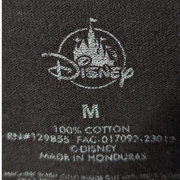 Disney Mickey Mouse 1928 Black T-Shirt Men’s Medium Classic Graphic Cotton Tee - Picture 3 of 4